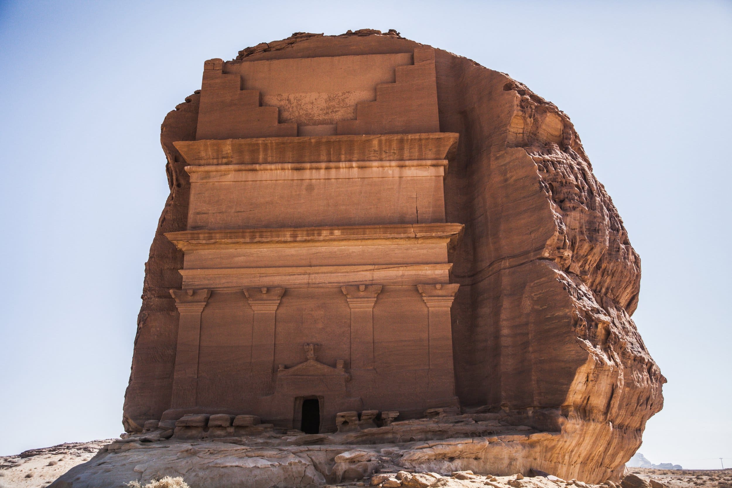 Discover the beauty of Madinah & Al-Ula