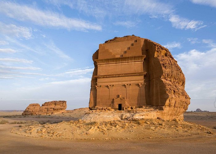 🌙 Eid Package – AlUla Escape 3 Days / 2 Nights – Ancient Wonders & Scenic Beauty