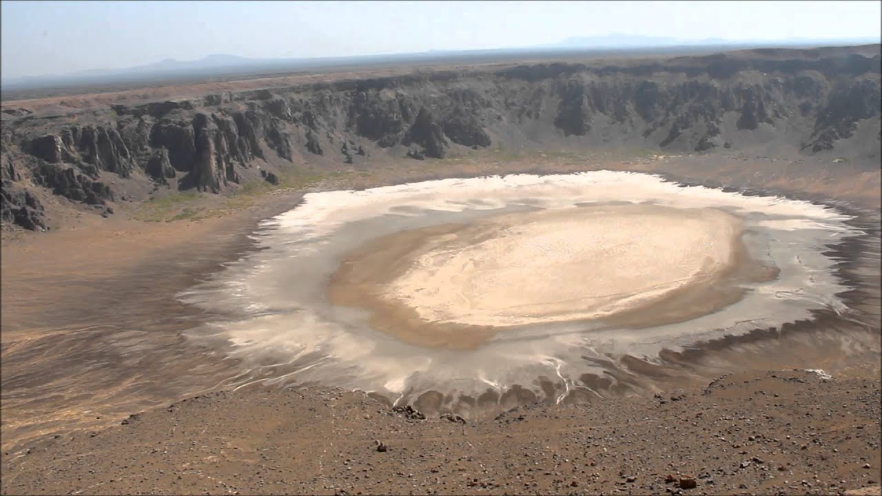 Al Wahbah Crater Tour